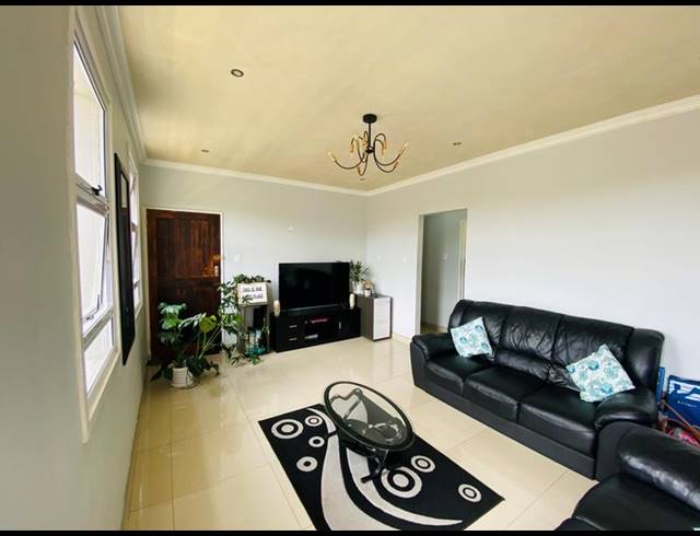 2 BEDROOM APARTMENT FOR SALE IN THE WOLDS